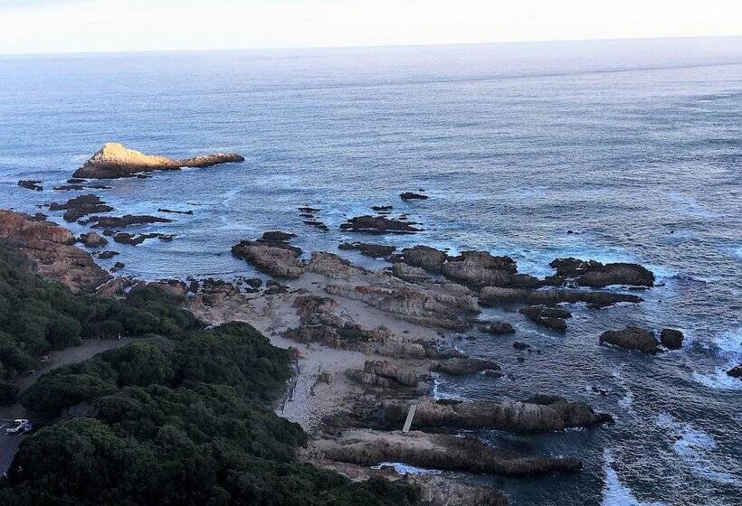 ペンション Roseroc Boutique Guest House