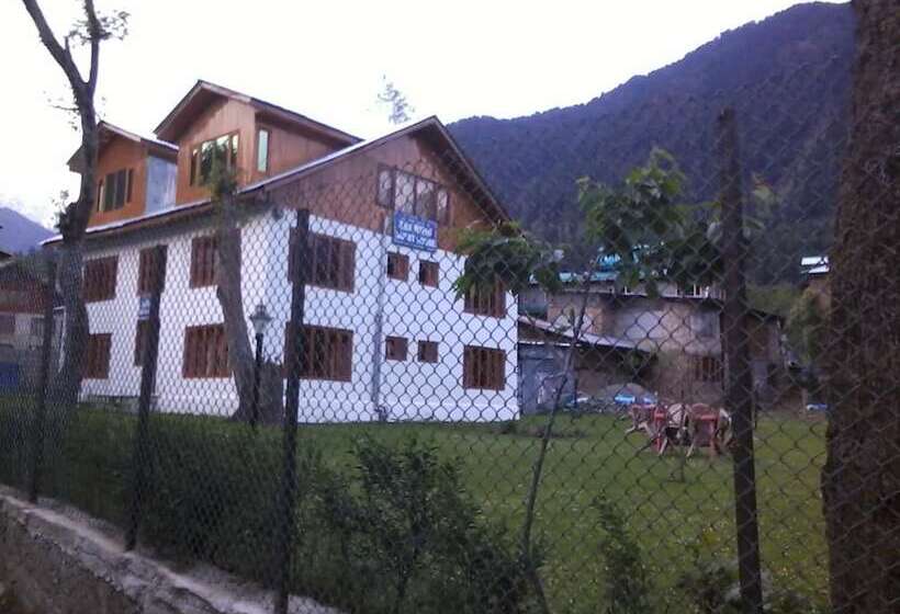 Пансион Zebrina Guest House