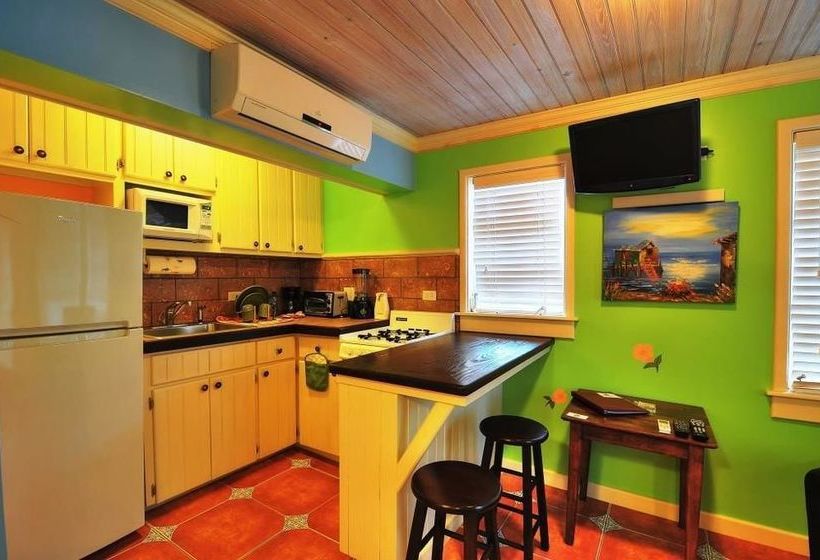 استراحتگاه Villa Allamanda