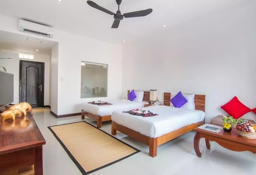 Saline Angkor Villa