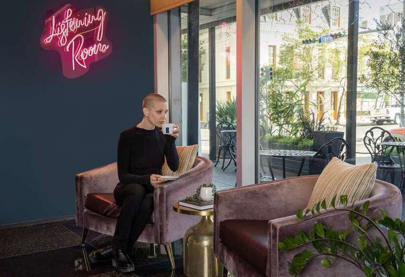 The Troubadour Hotel New Orleans