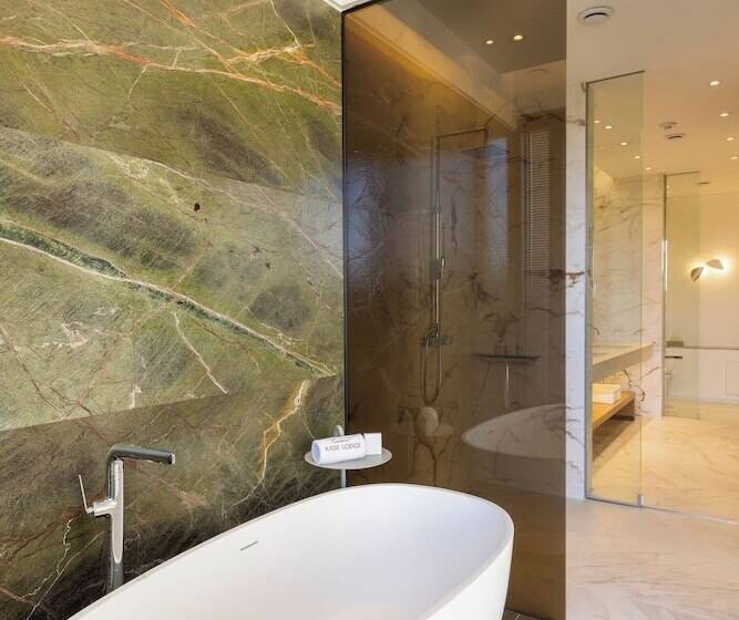 בית מלון כפרי Kaselodge