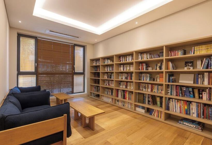 בית מלון כפרי Kaselodge