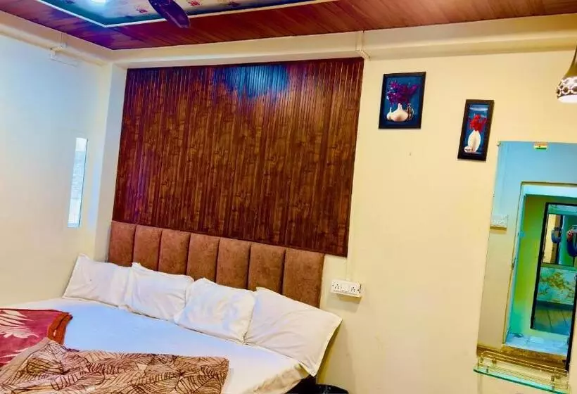 ペンション G P Guest House