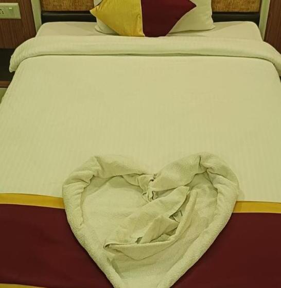 St Apple Beach Resort Mandarmani