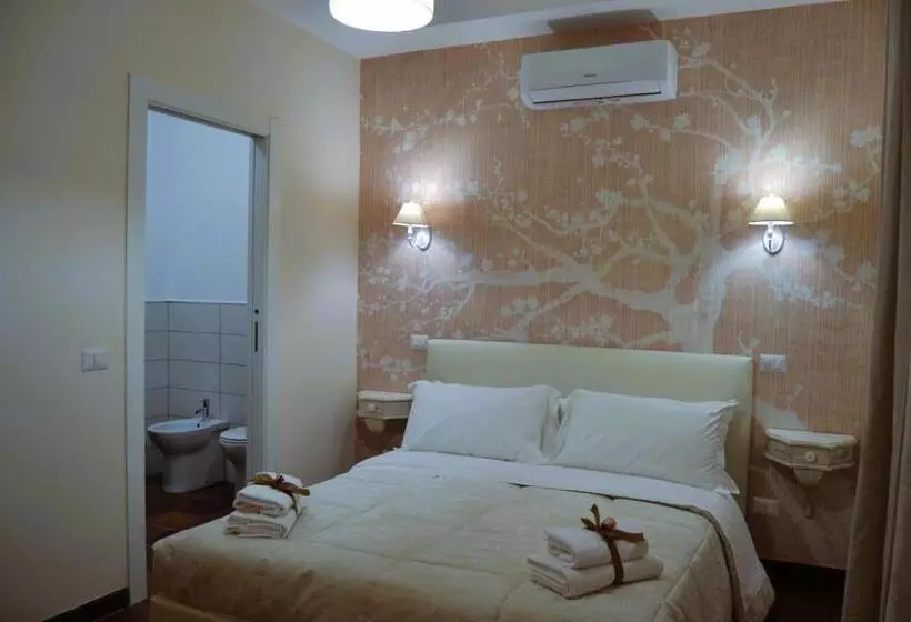 تختخواب و صبحانه La Magnolia 140