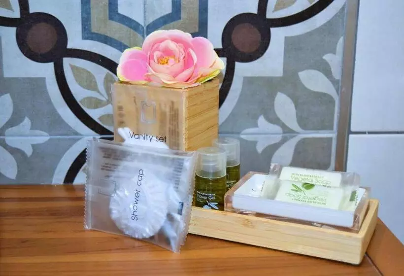 تختخواب و صبحانه La Magnolia 140