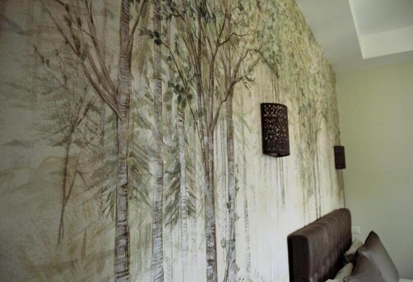 تختخواب و صبحانه La Magnolia 140