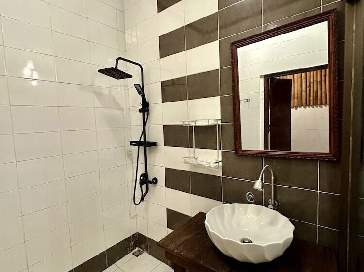 Пансион Aloun Guesthouse