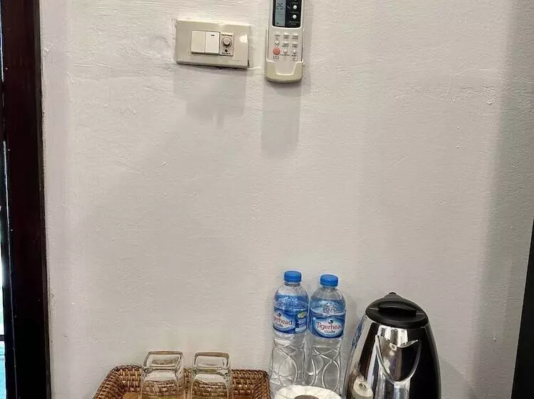 پانسیون Aloun Guesthouse