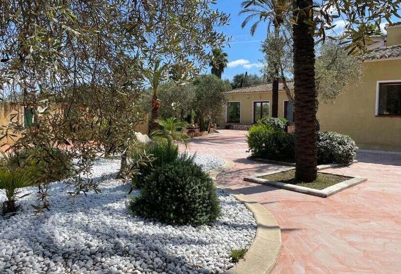 Пансион Vi Ja Villa Janas Cagliari Resort