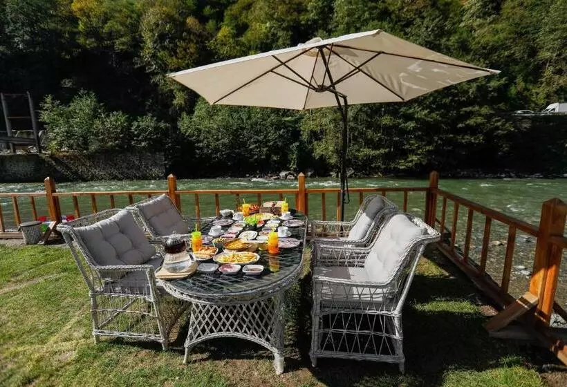 Lomakeskus Terapi̇ Tati̇l Köyü