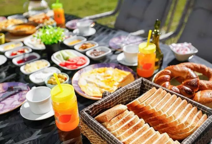 Lomakeskus Terapi̇ Tati̇l Köyü