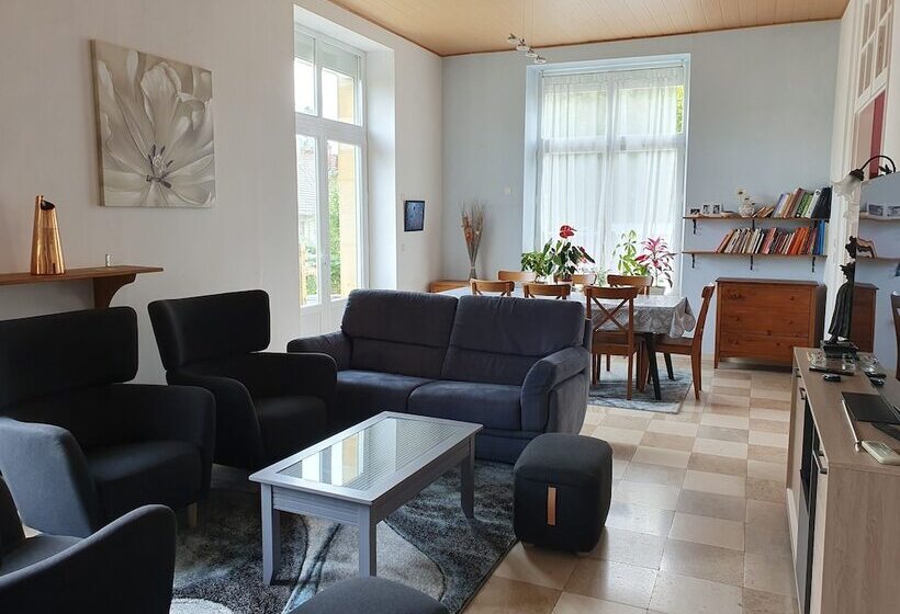 住宿加早餐  Chambres D Hôtes Villa Honorine