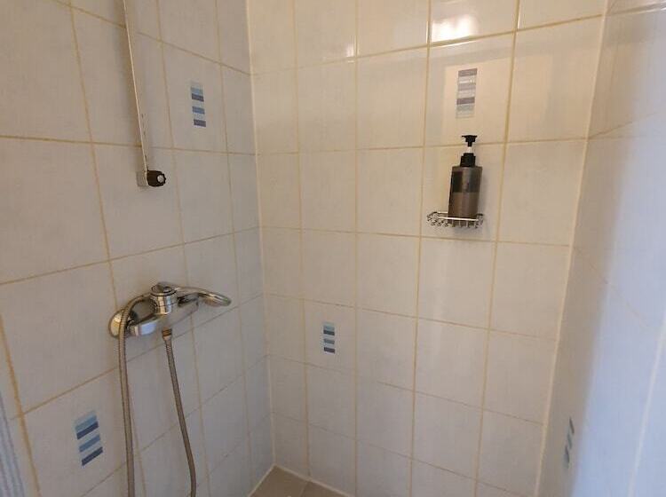 住宿加早餐  Chambres D Hôtes Villa Honorine