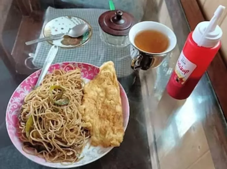 ホテル Smriya Homestay