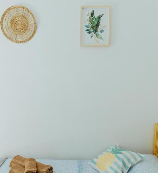 Пансион Lemon Tree Rooms