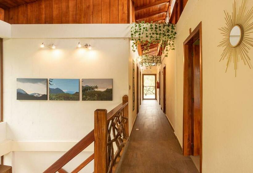 Hostel El Guayabal De Mindo