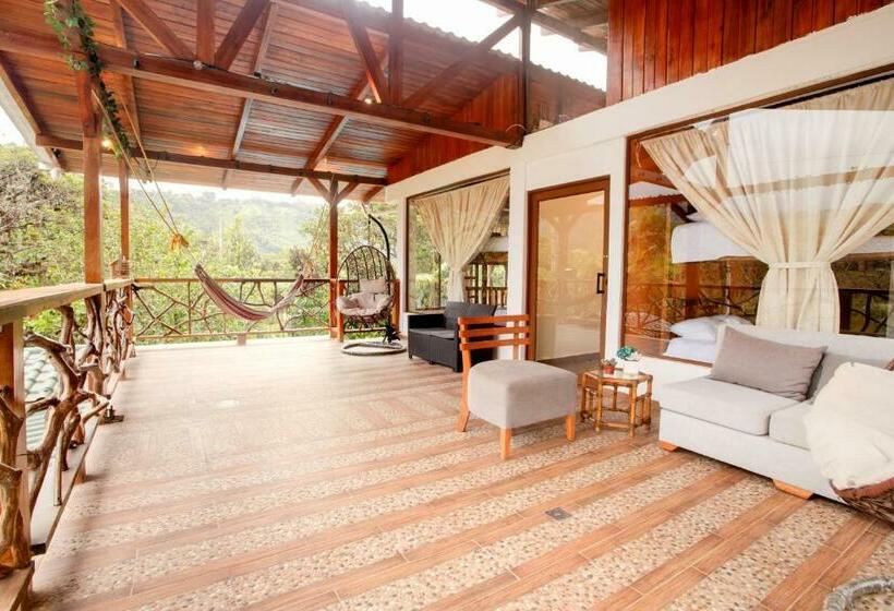 Hostel El Guayabal De Mindo