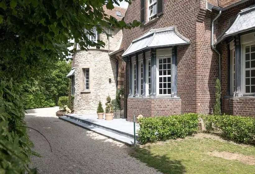 ベッドアンドブレックファースト Maison Heronnière