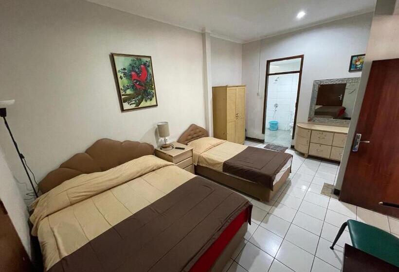 Отель Gegerkalong Asri