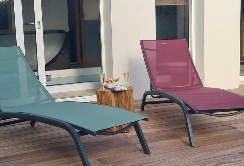 تختخواب و صبحانه Chambre D Hôtes Au Chant Du Chardonneret