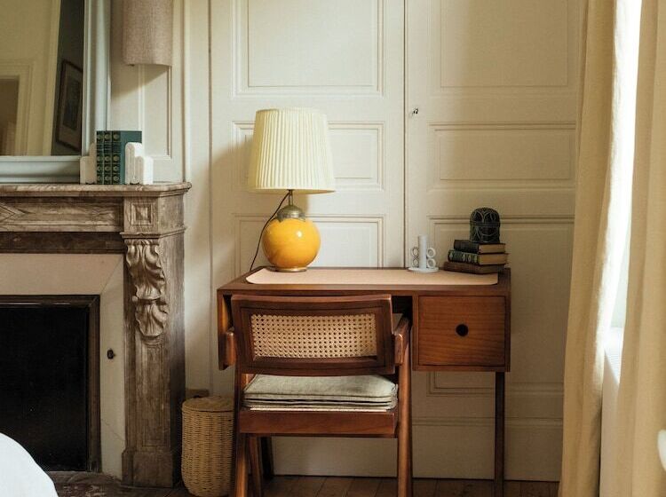 민박 Petit Chateau Vercourt