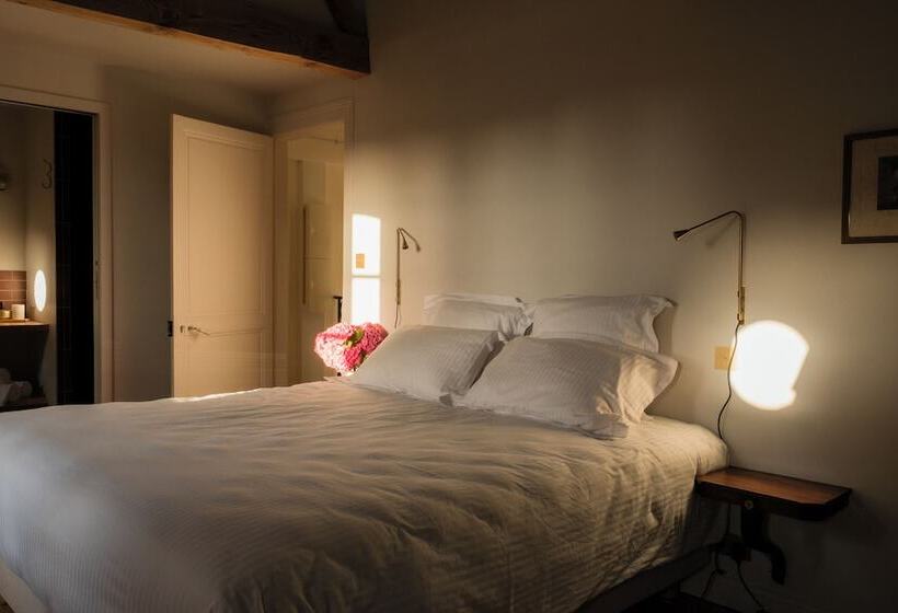 민박 Petit Chateau Vercourt