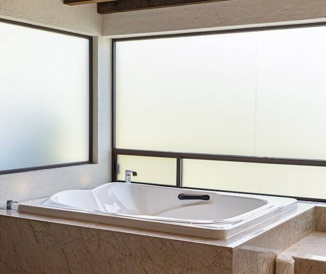 هتل Porta Paradiso Albergo Boutique