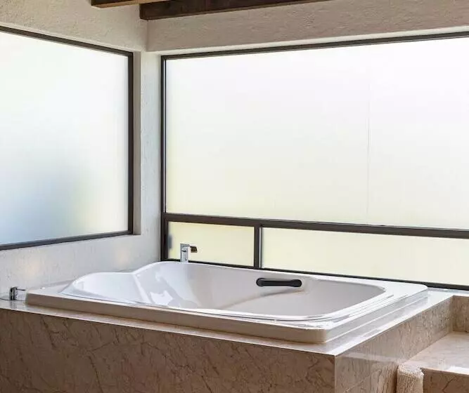 ホテル Porta Paradiso Albergo Boutique