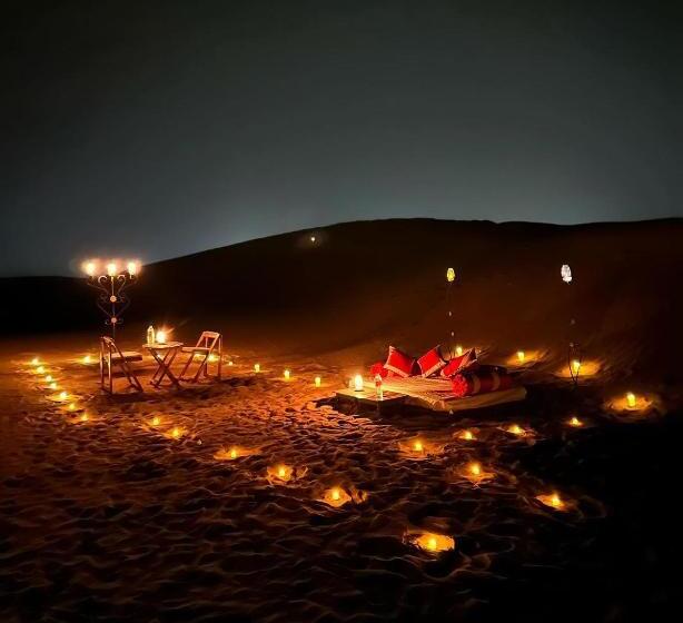 בית מלון כפרי The Oberoi Luxurious Camp