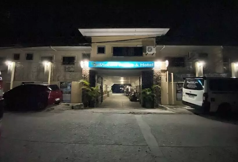 Hotelli Vincent Resort