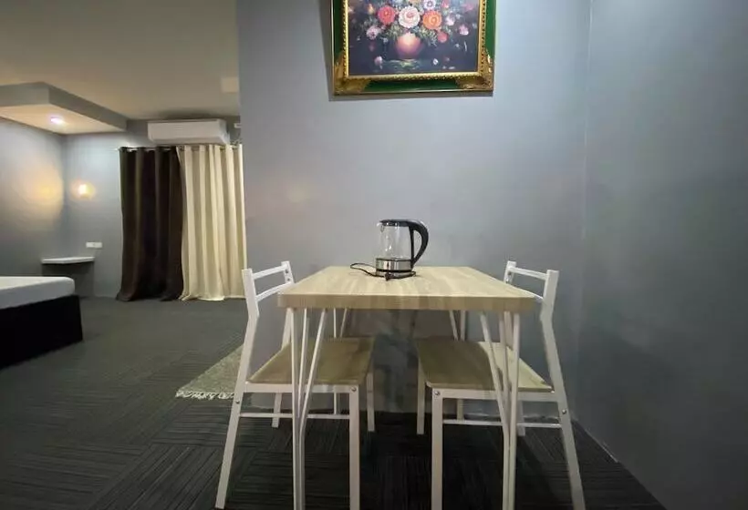 Hotelli Vincent Resort