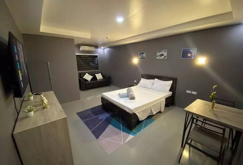 Hotelli Vincent Resort