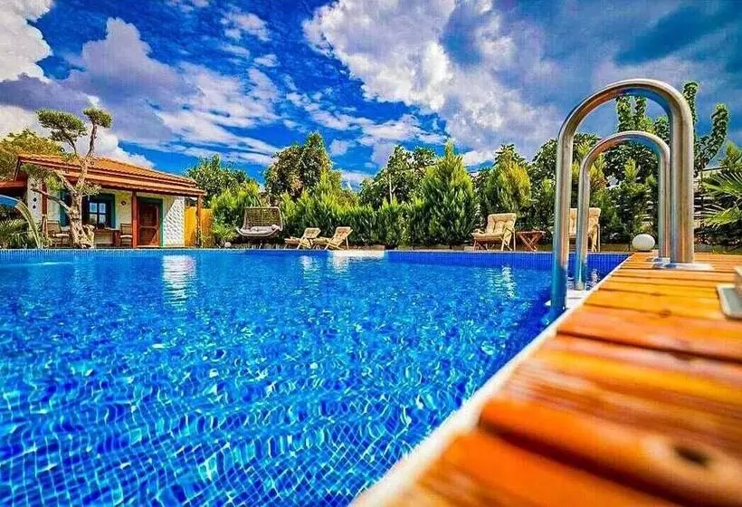 ホテル Portofino Urla Boutique