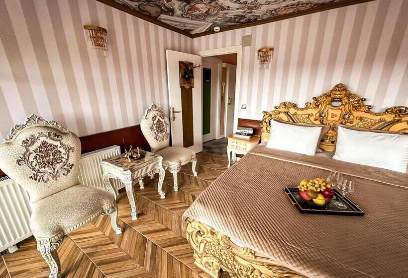 酒店 Portofino Urla Boutique