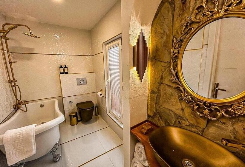 酒店 Portofino Urla Boutique