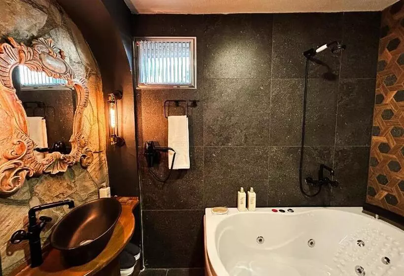 ホテル Portofino Urla Boutique