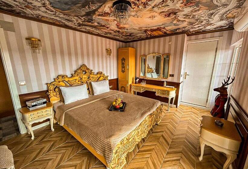 酒店 Portofino Urla Boutique