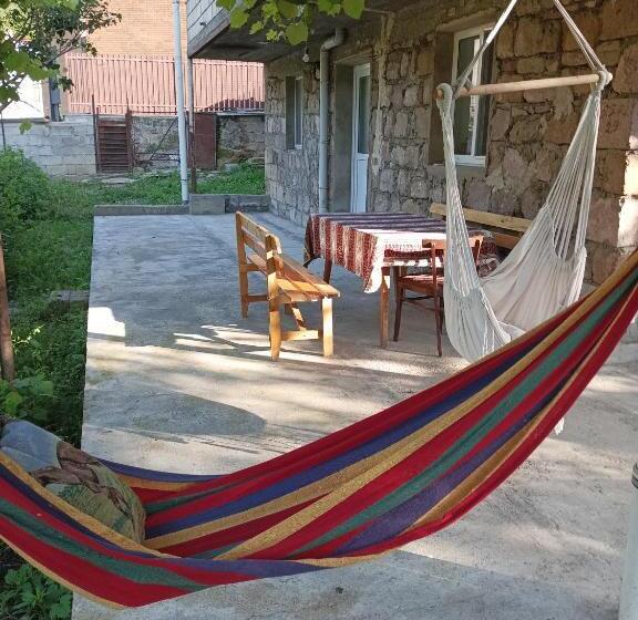 Pensão зелений рай