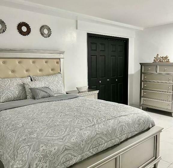 پانسیون Miad’s Guest House