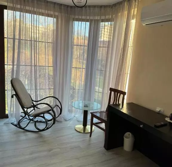 Pensiunea Sun Victor