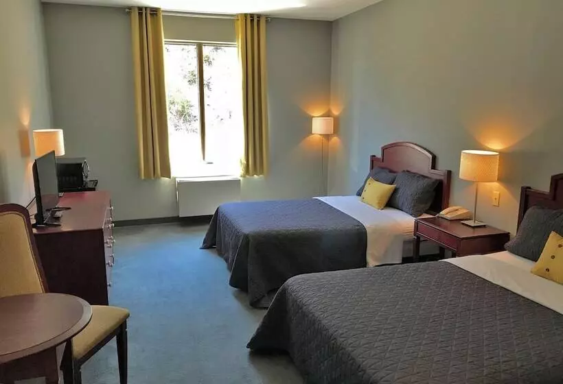 ホテル Auberge Val Saint Côme