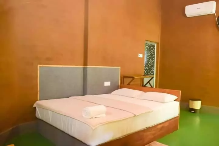 Hotelli Kirindioya Village