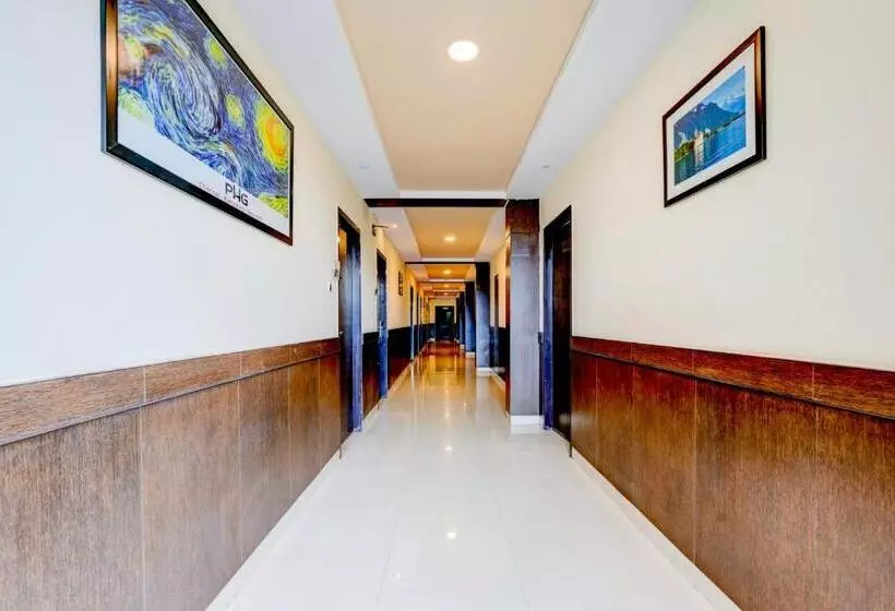ホテル Townhouse 1249 Dharan Residency Bommasandra