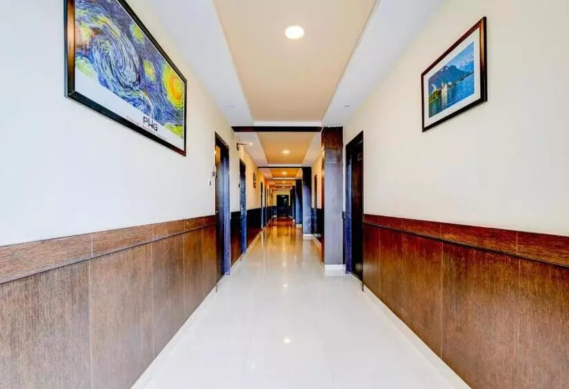 ホテル Townhouse 1249 Dharan Residency Bommasandra