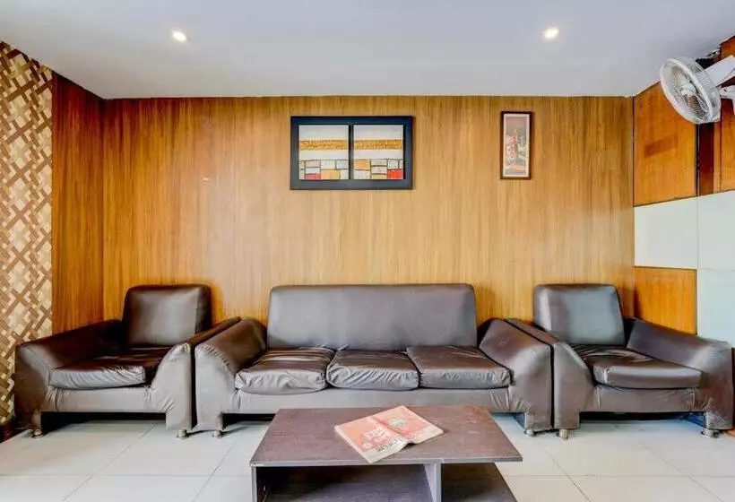 ホテル Townhouse 1249 Dharan Residency Bommasandra