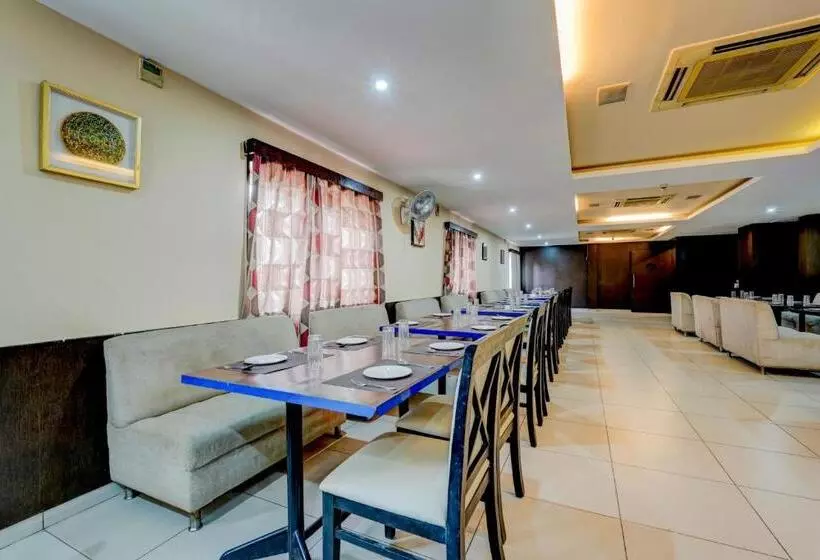 ホテル Townhouse 1249 Dharan Residency Bommasandra