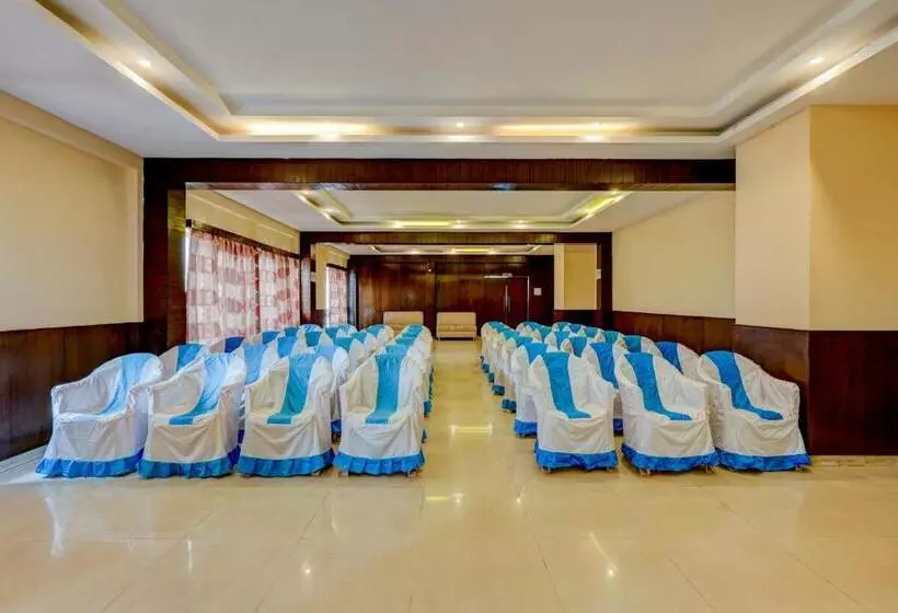 ホテル Townhouse 1249 Dharan Residency Bommasandra