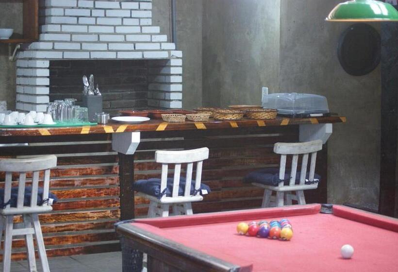 Пансион Pousada Maré Alta Maresias